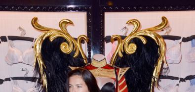 Adriana Lima i Candice Swanepoel w seksownych kreacjach w Londynie